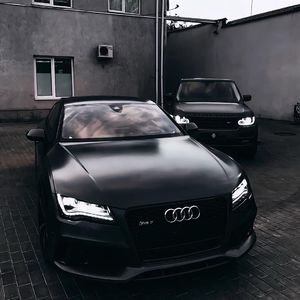 KTV包间多P在线播放
